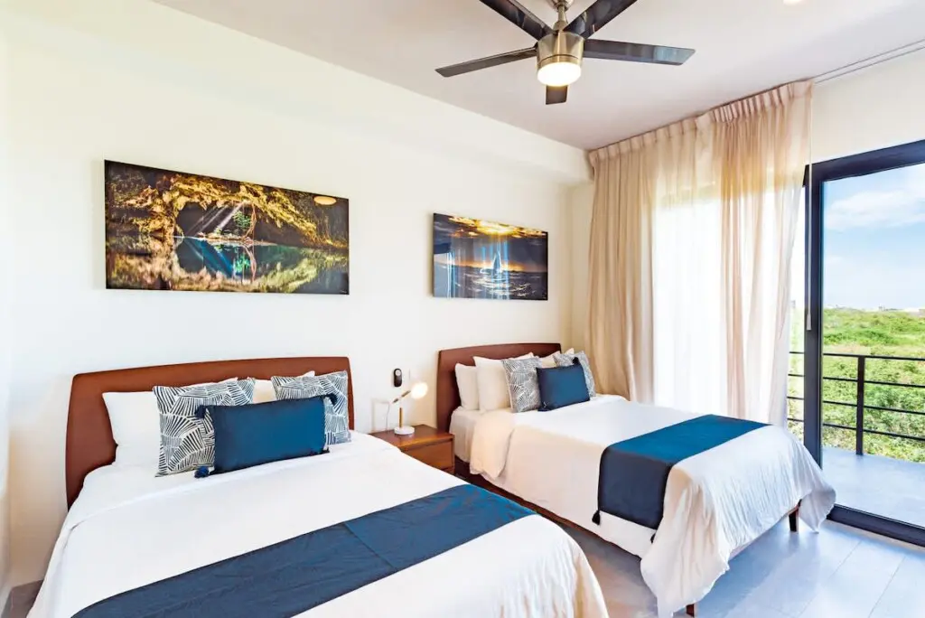 2c30c964 6e6e 43 eXvzF.jpg