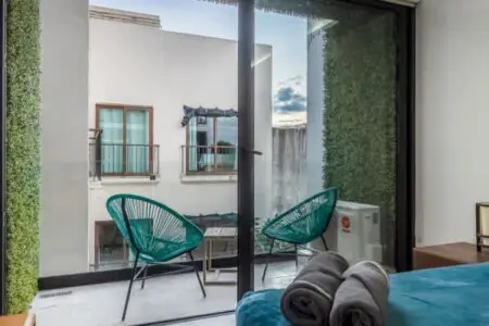 a0f69238 058e 42 B3MB.jpg