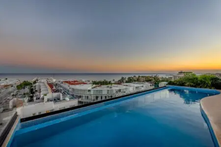 c16508b3 dd19 46 1Q Xe.jpg