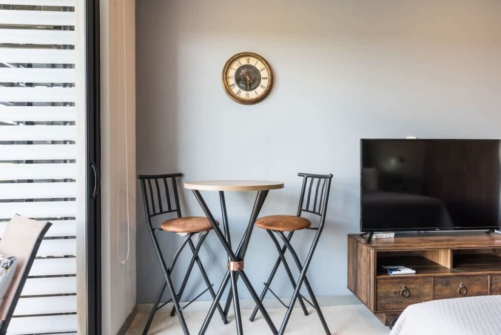 4af83e61 6190 45 tX5Jt.jpg