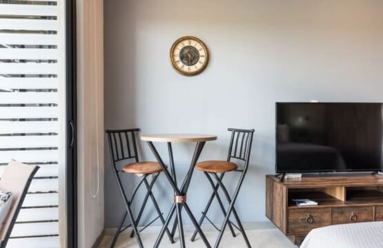 4af83e61 6190 45 tX5Jt.jpg