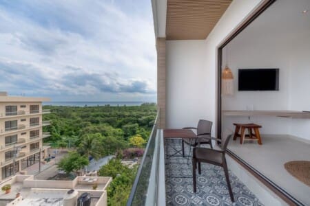 6dd194d6 a46f 48 nZkUM.jpg